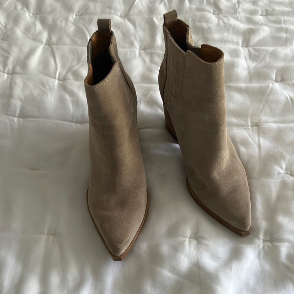 Marc fisher suede booties